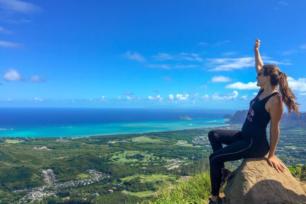 el trekking es una de las actividades gratis en hawaii si queres viajar a hawaii barato