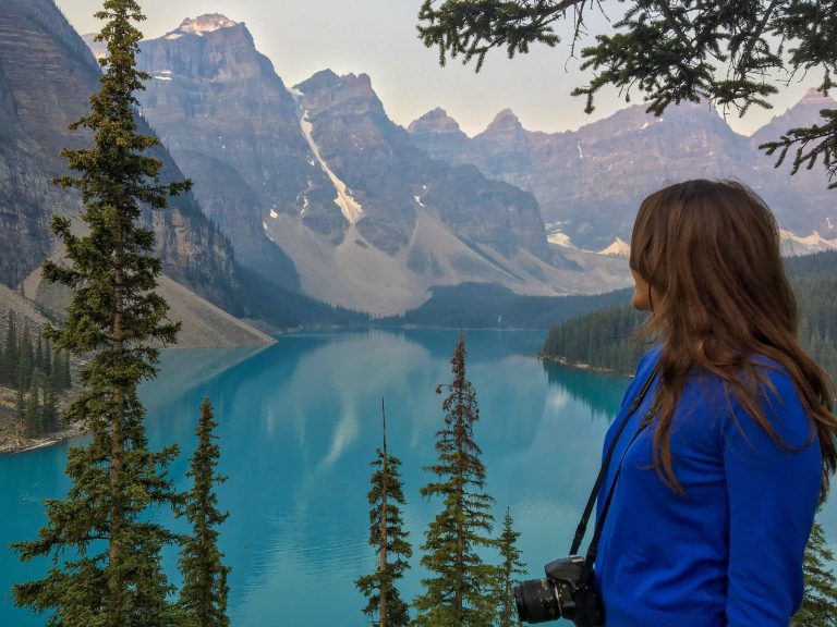 el lago moraine, uno de los lagos que hay que visitar en Banff, para ilustrar el post cómo llegar a banff