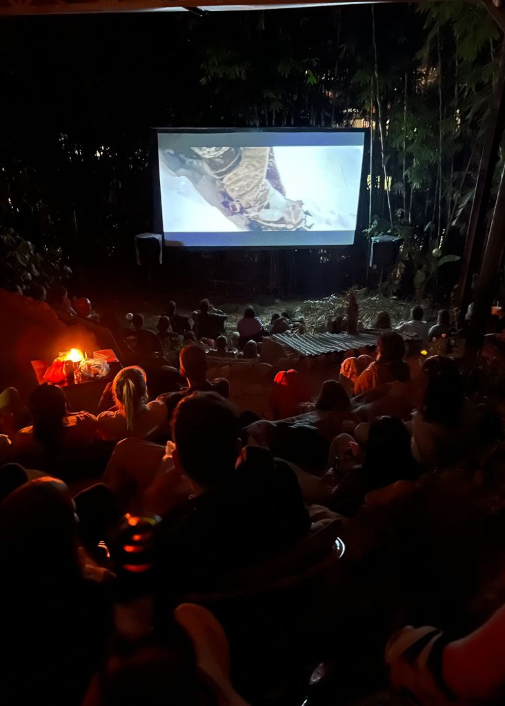Movie garden, uno de los mejores lugares que ver en Pokhara