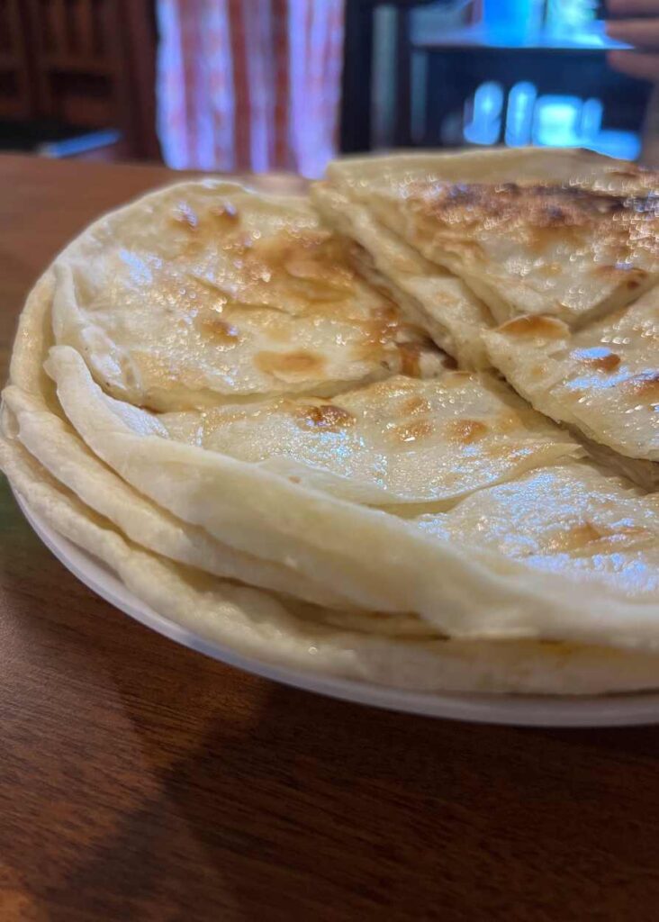 Naan en uno de los mejores lugares para comer en pokhara