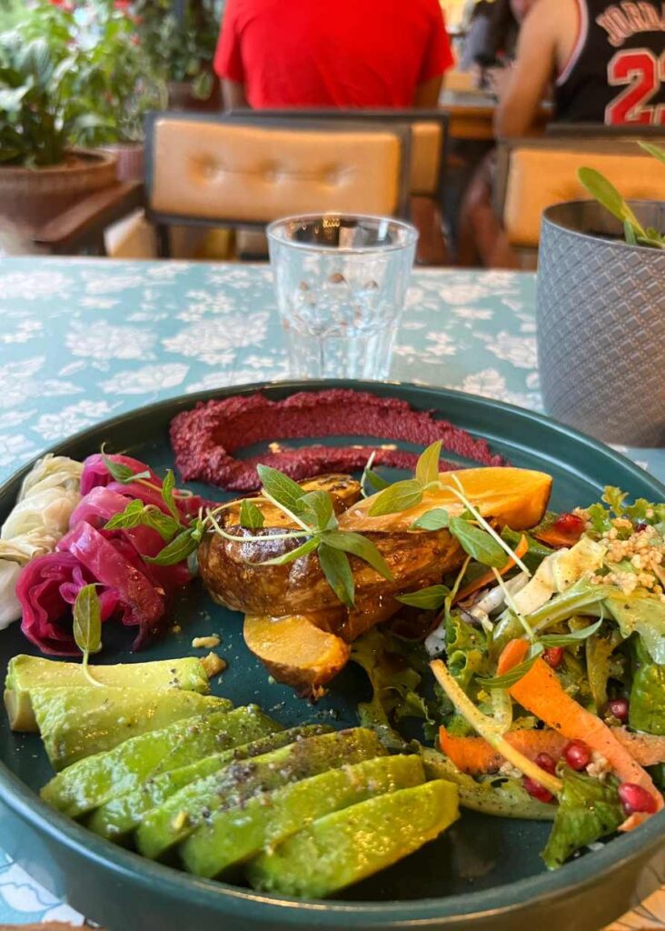 The juicery, uno de los mejores restaurantes en Pokhara Nepal
