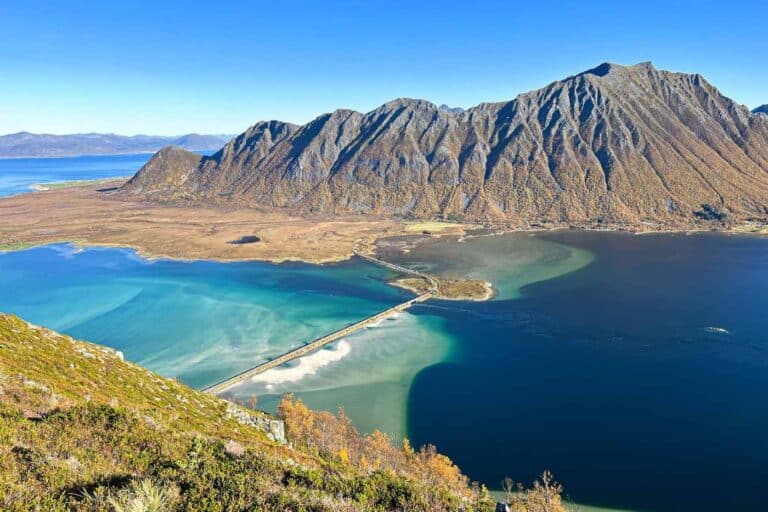 Lee esto antes de alquilar un coche en Noruega (consejos e info!)