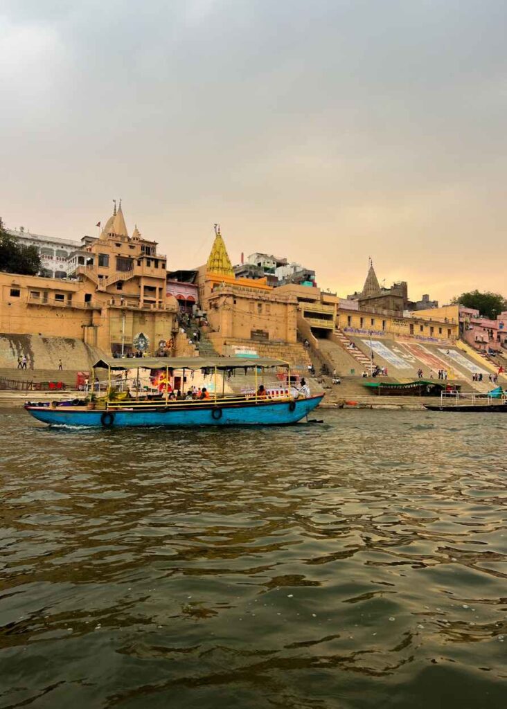 En barco por el ganges