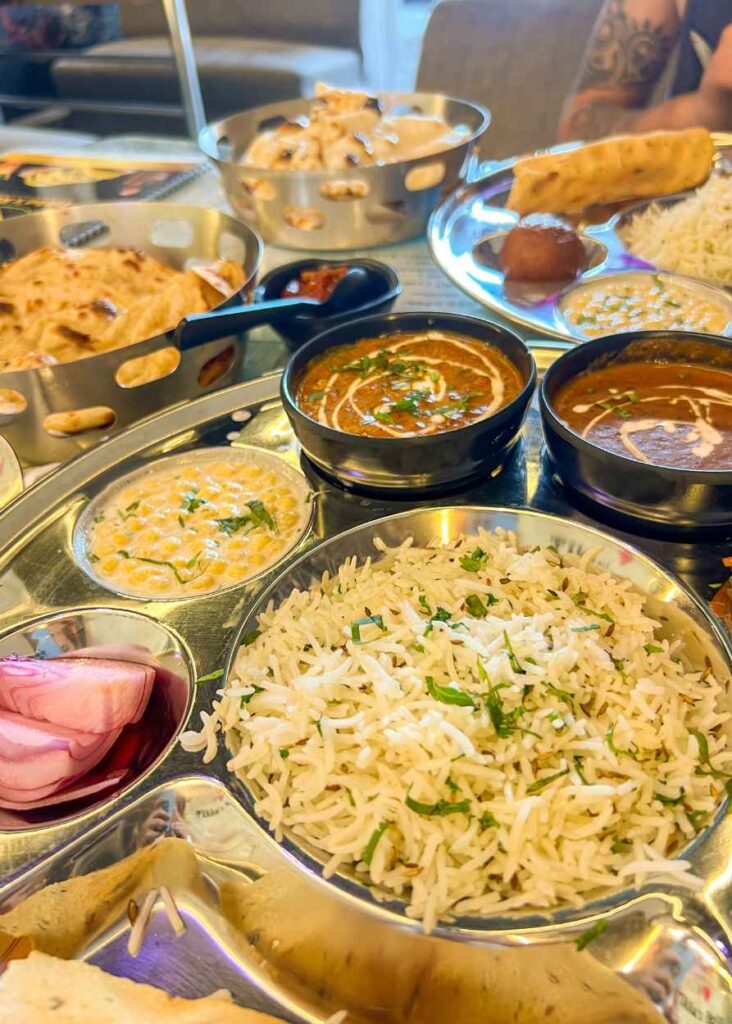 thali en varanasi